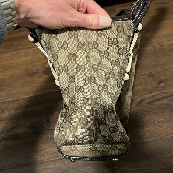 Womens authentic Gucci. Braided handle. Horsebit detail - Picture 12 of 12